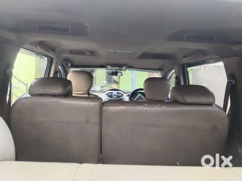 Mahindra Xylo 2012