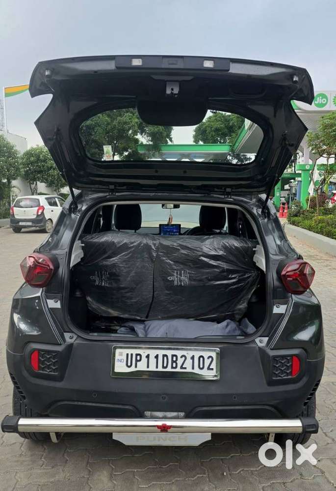 Tata Punch Pure, 2025, Petrol