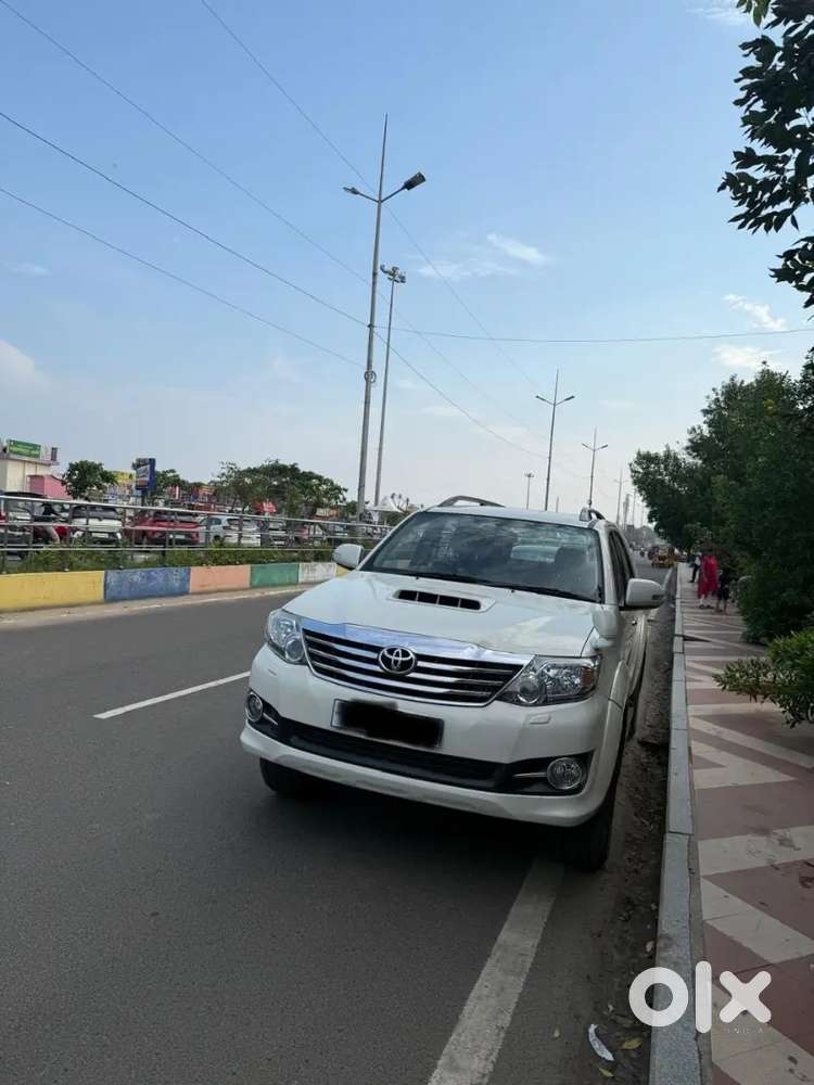 Toyota Fortuner 2016 Diesel Well Maintained(hp Regn)