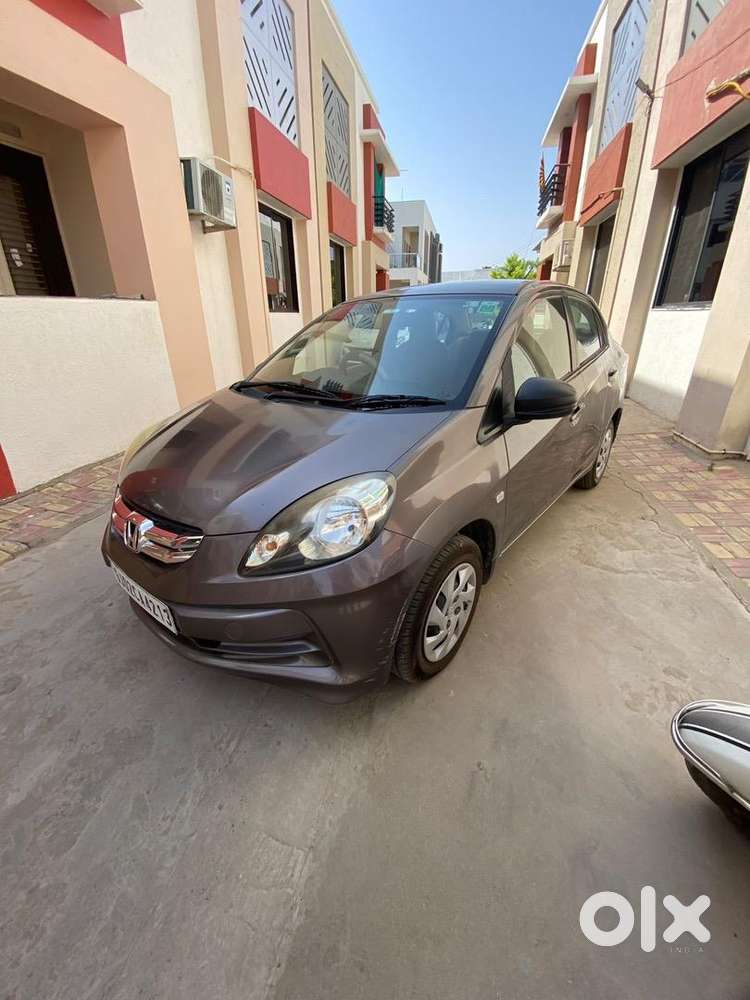 Honda Amaze 2015 Diesel Well Maintained