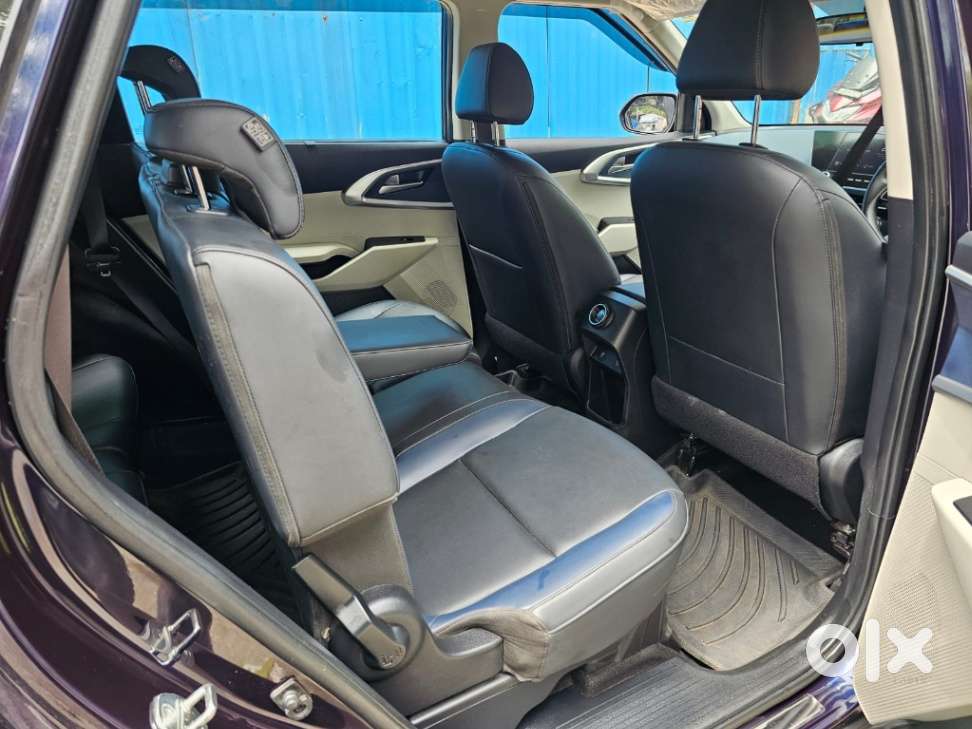 Kia Carens 1.5 Premium 7 Str, 2025, Petrol