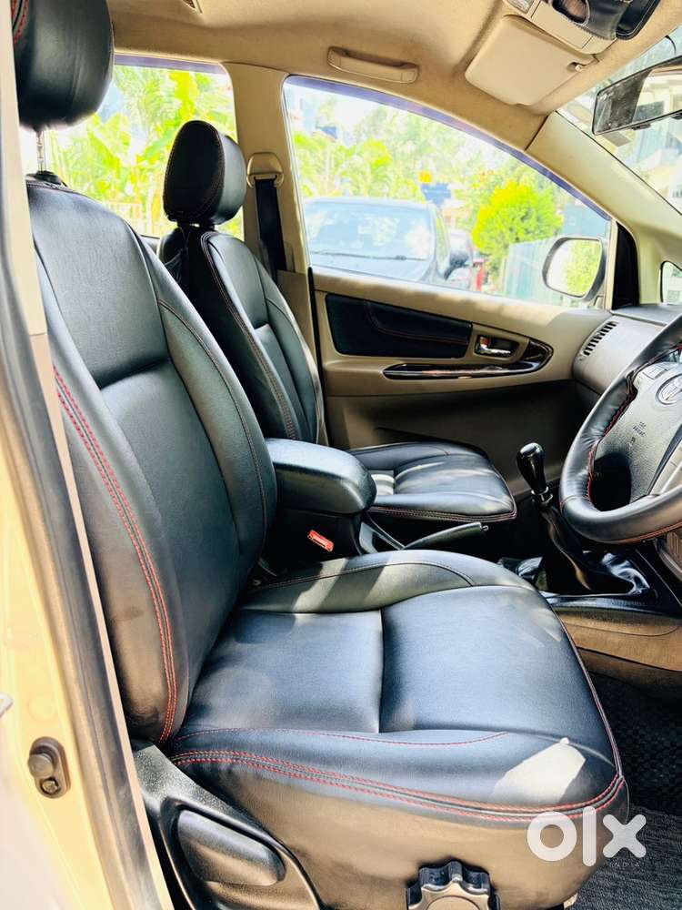 Toyota Innova Diesel 2015