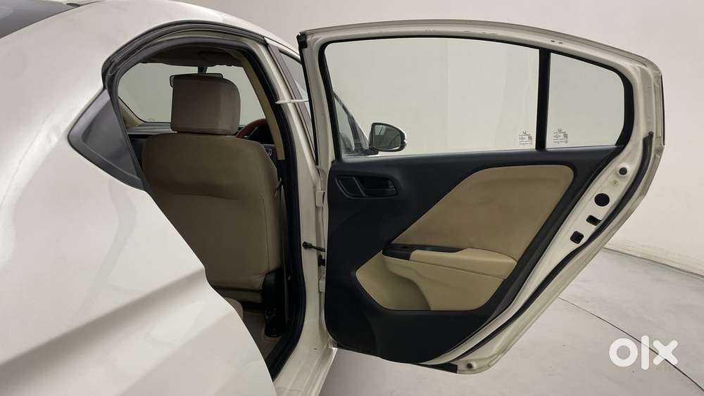 Honda City I-vtec Cvt Zx, 2014, Petrol