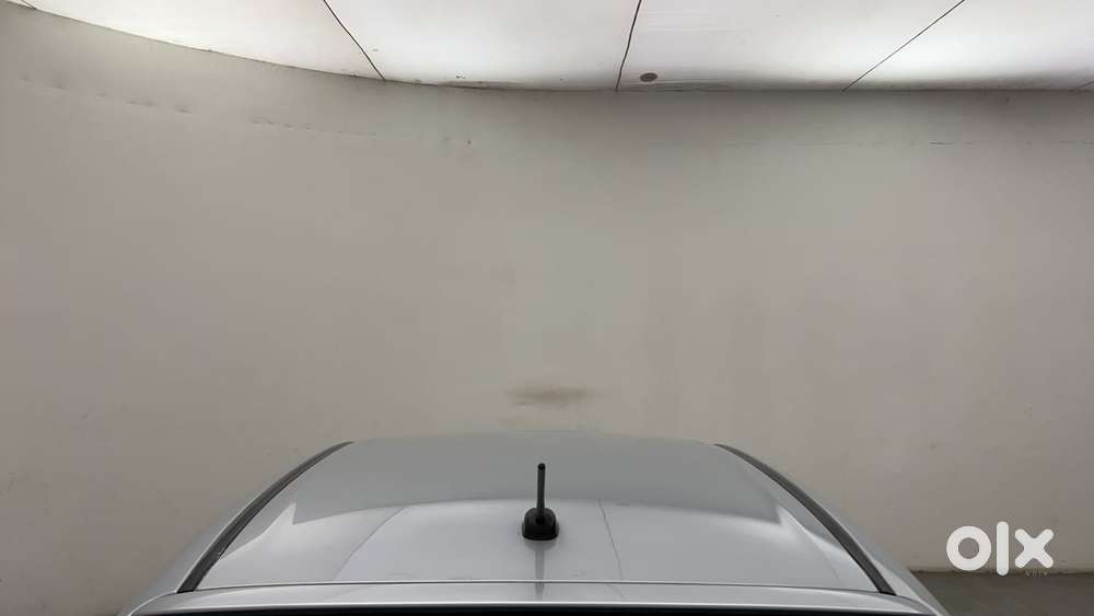 Maruti Suzuki Dzire Vxi Ags, 2024, Petrol