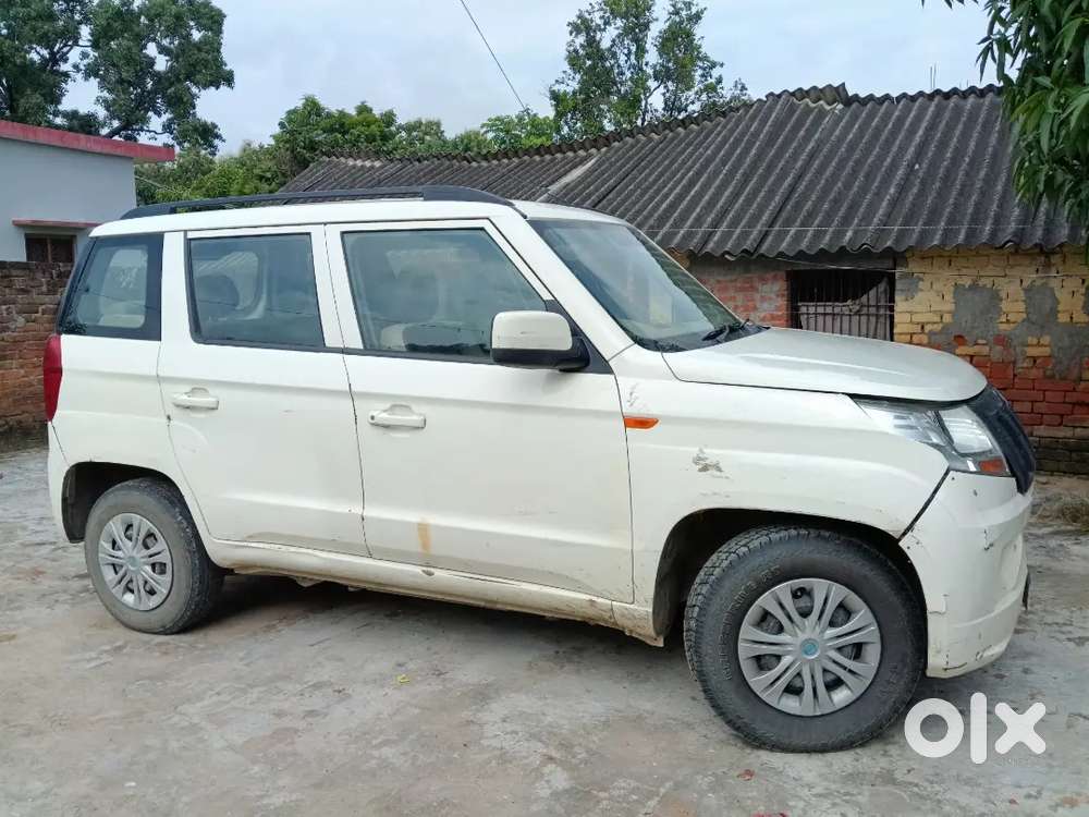 Mahindra Tuv 300 2018
