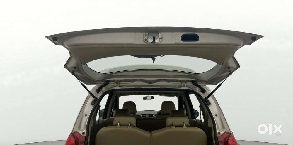 Maruti Suzuki Ertiga Zxi Plus Petrol, 2017, Petrol