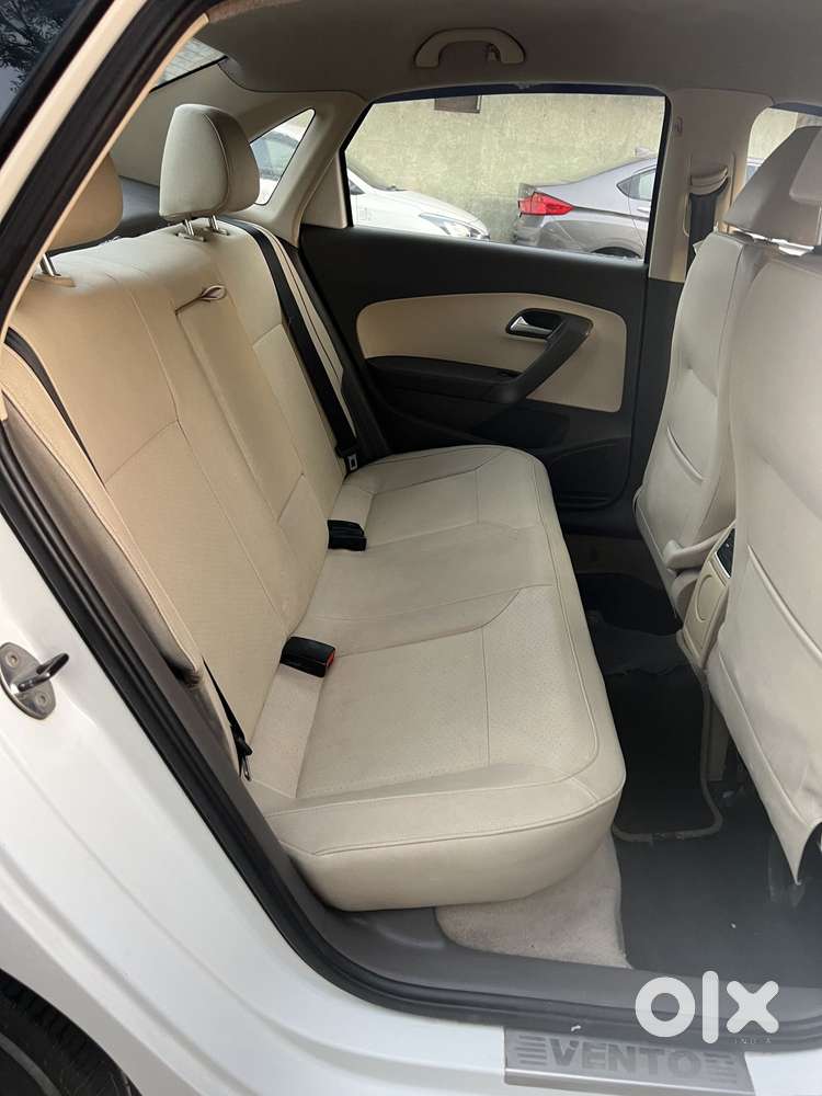 Volkswagen Vento 2010-2013 Petrol Highline At, 2012, Petrol