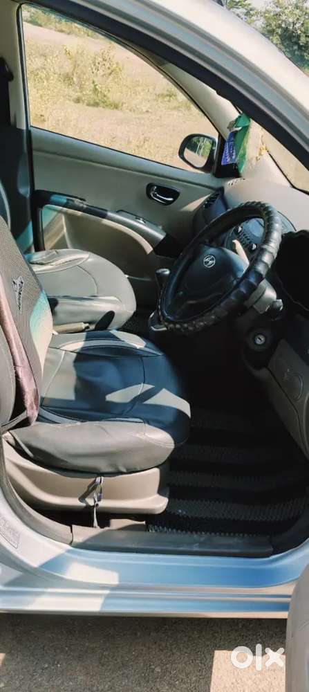 Hyundai I10 Sportz 2011 Model