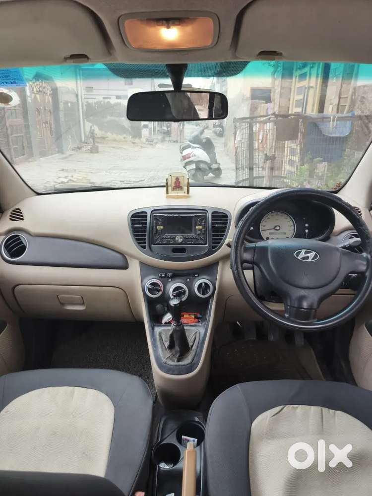 Hyundai I10 Sportz 1.2 Imm E3 Petrol 2010
