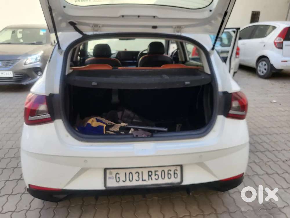 Huinday Model New I20 Mt Petrol. On Road Nov-2020.running 41400.