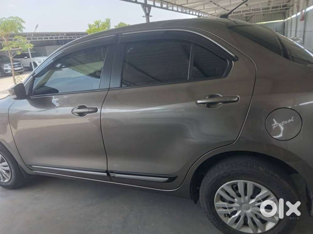 Maruti Suzuki Swift Dzire Vxi At Optional, 2022, Petrol