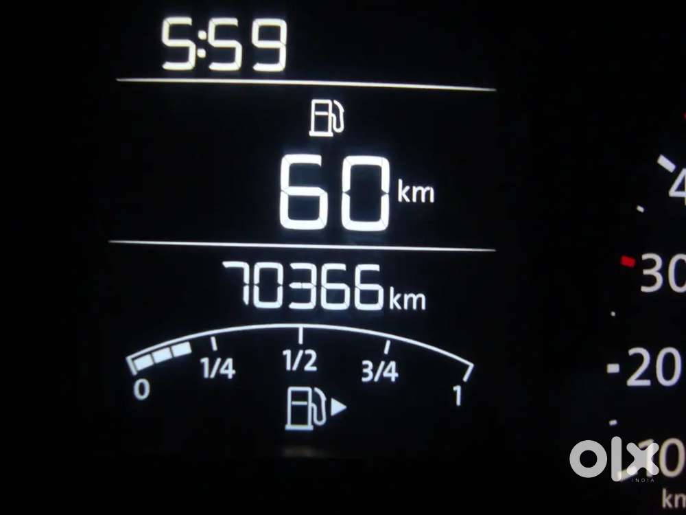 Volkswagen Polo 2015 Petrol 69900 Km Driven