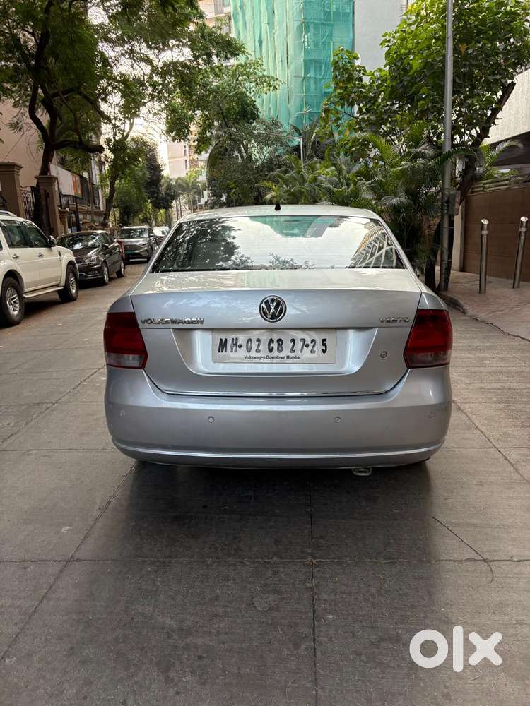 Volkswagen Vento 2010-2013 Petrol Highline, 2011, Petrol