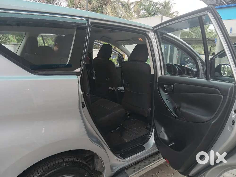 Toyota Innova Crysta 2016 Diesel 103000 Km Driven