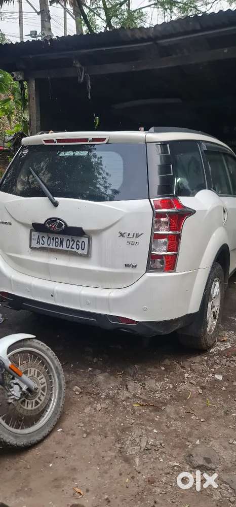 Mahindra Xuv500 2014 Diesel 100400 Km Driven