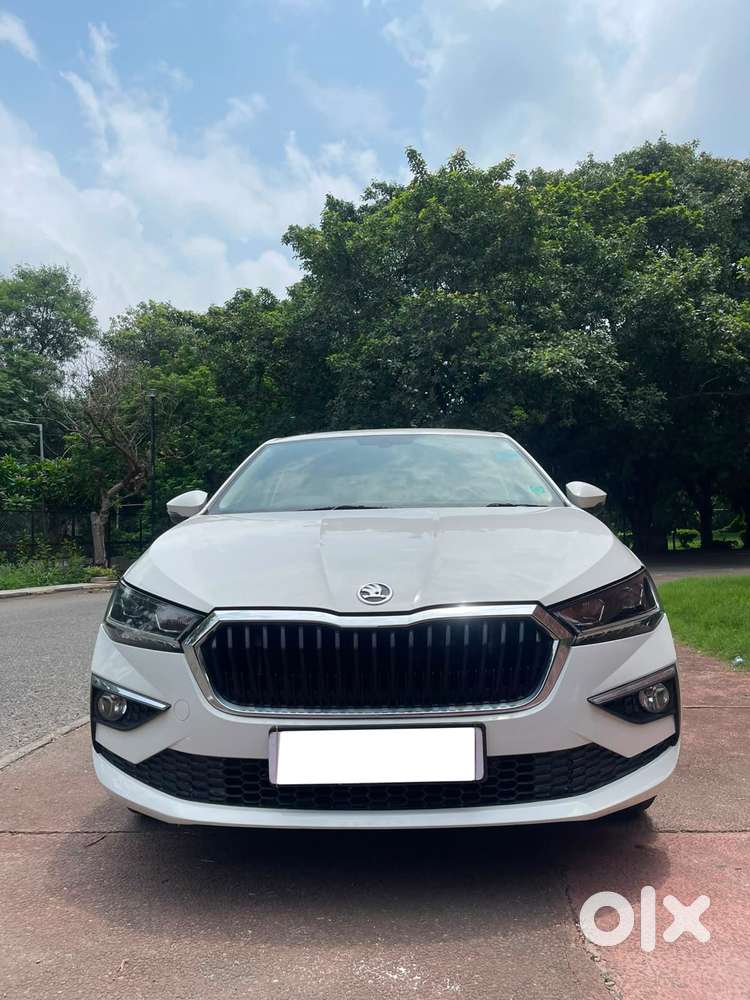 Skoda Slavia 1.5 Tsi Style At, 2023, Petrol