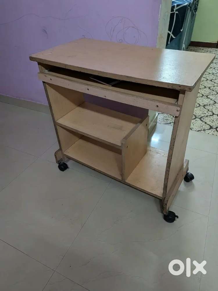 Computer Table