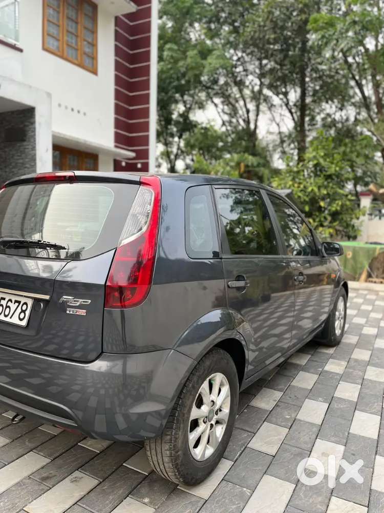 Ford Figo 2012 Diesel Well Maintained