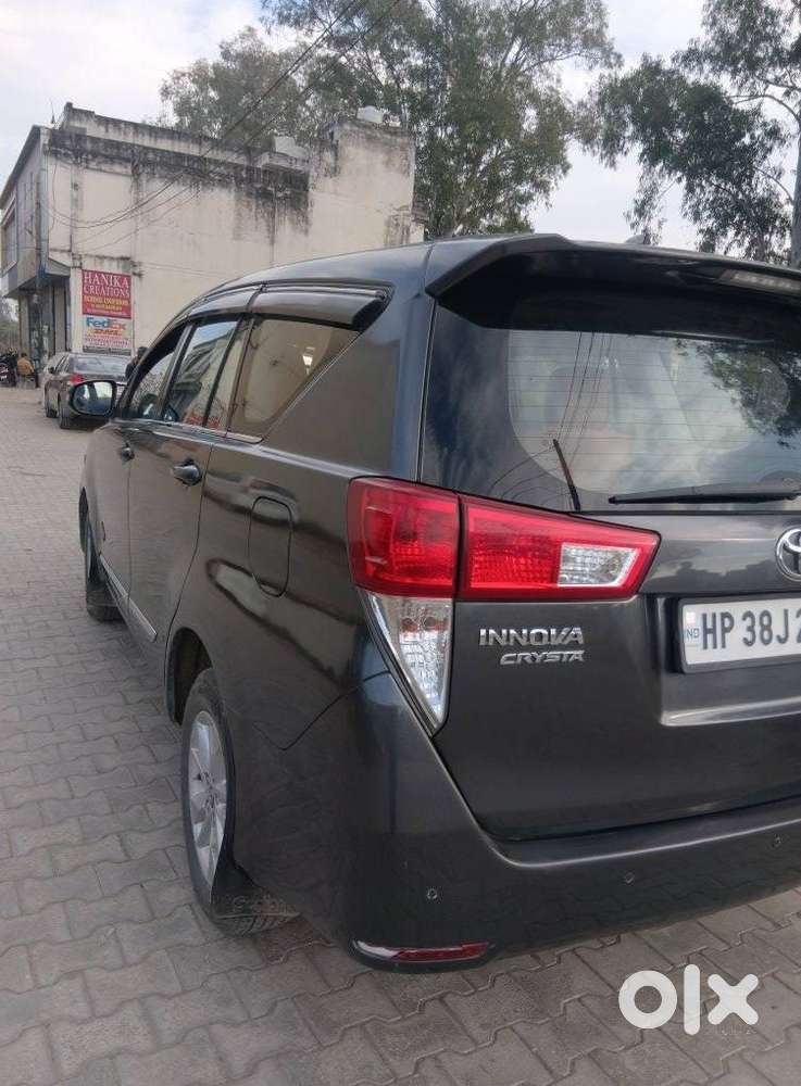Toyota Innova Crysta 2.4 G Mt 8s, 2019, Diesel