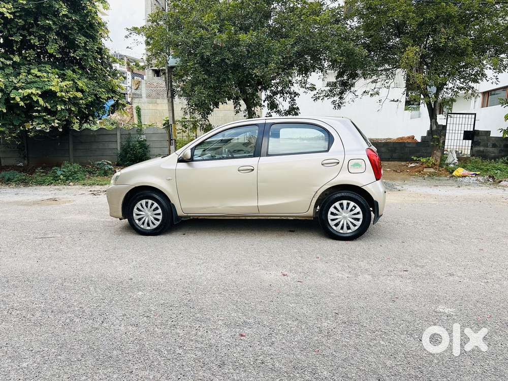 Toyota Etios Liva G Xclusive Edition, 2011, Petrol