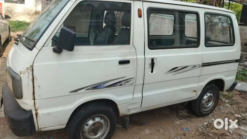 Maruti Suzuki Omni 2011