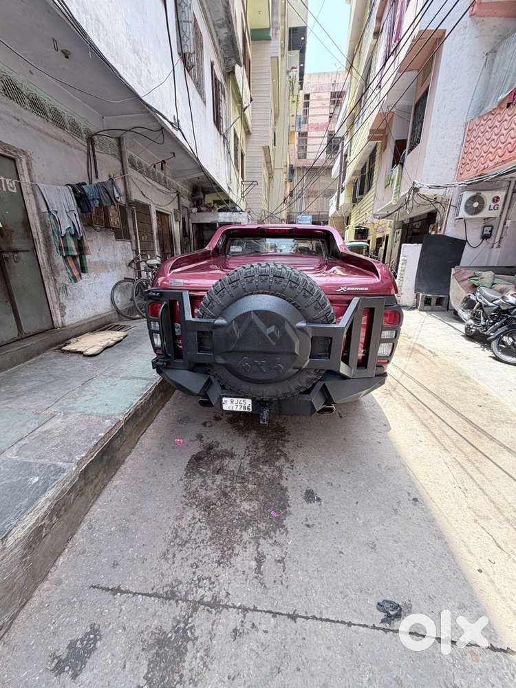 Isuzu D-max V-cross July 2018