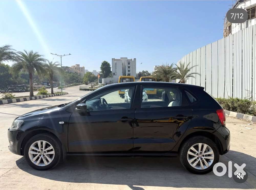 Volkswagen Polo Petrol Highline 1.6l, 2012, Petrol