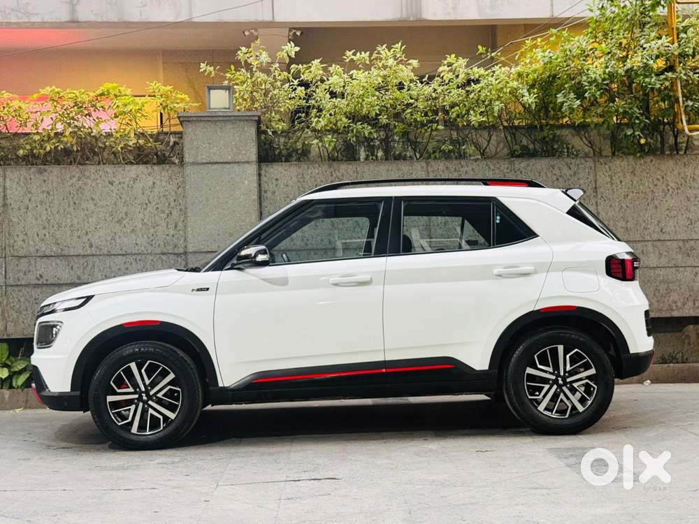 Hyundai Venue N Line 1.0 N8 Turbo Dct, 2024, Petrol