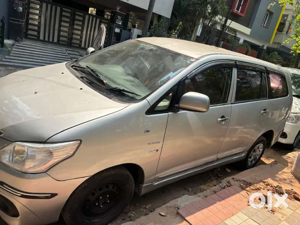 Toyota Innova 2016 Diesel Well Maintained