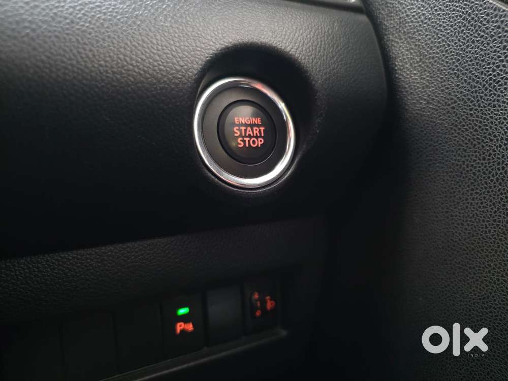 Maruti Suzuki Swift Amt Zxi, 2018, Petrol