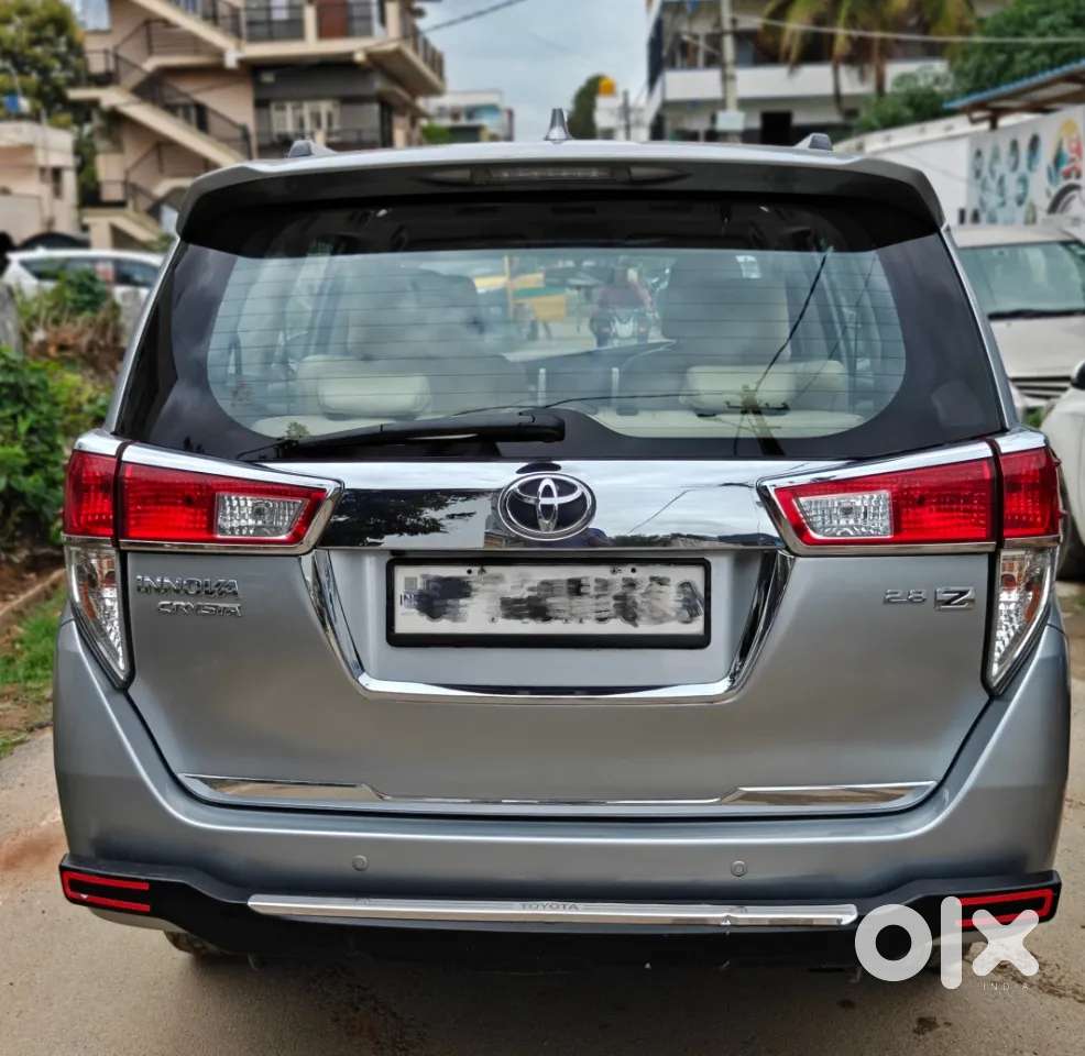 Toyota Innova Crysta 2.8 Zx At 7 Seater, 2018, Diesel