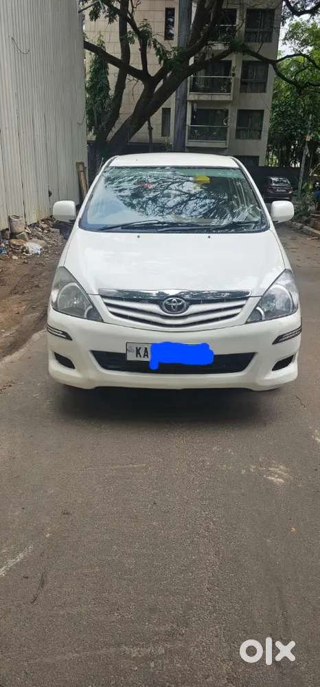 Toyota Innova 2006 Diesel Well Maintained