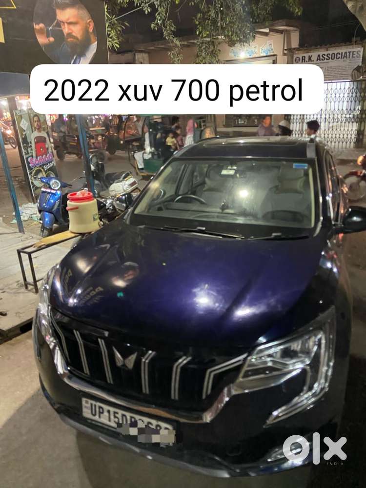 Mahindra Xuv700 2.0 Ax 5 Petrol Mt 7 Str, 2022, Petrol