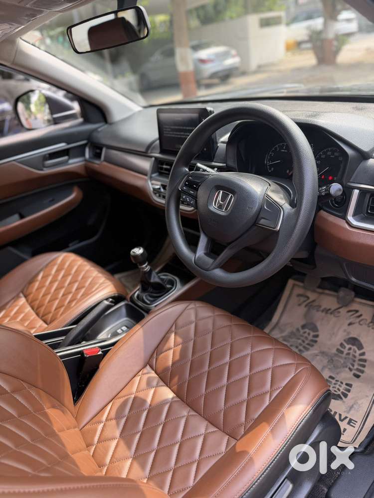 Honda Elevate V Mt, 2024, Petrol