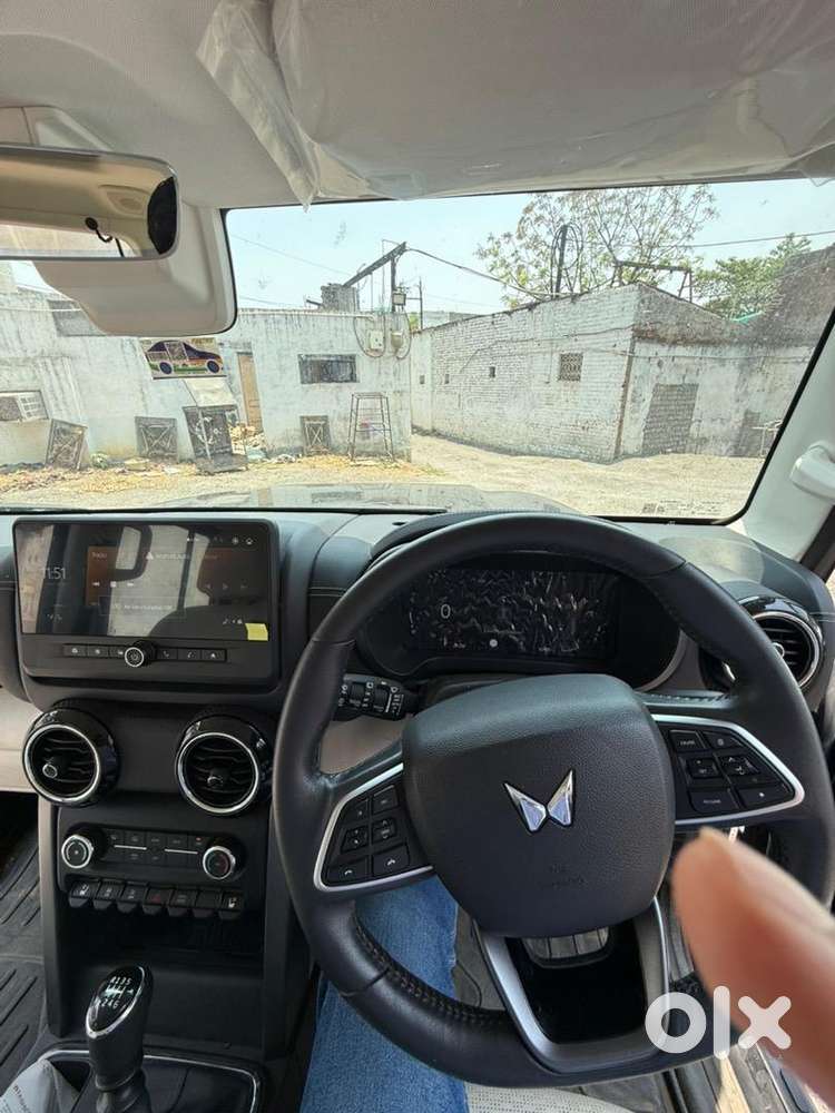 Mahindra Thar Roxx 2025 Diesel 10000 Km Driven