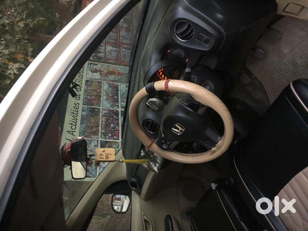 Honda Amaze 2015 Diesel 99865 Km Driven
