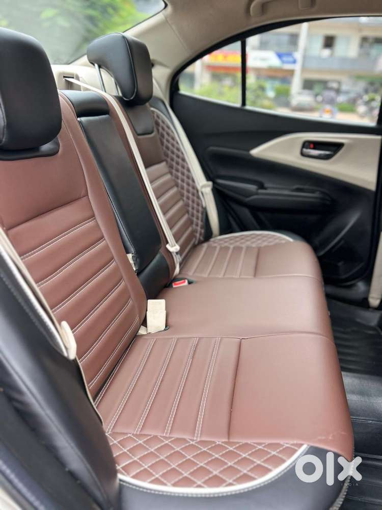 Maruti Suzuki Dzire 1.2 Vxi, 2024, Petrol
