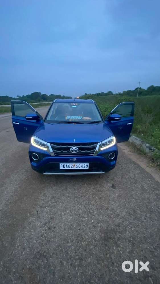 Toyota 2022 Petrol Car