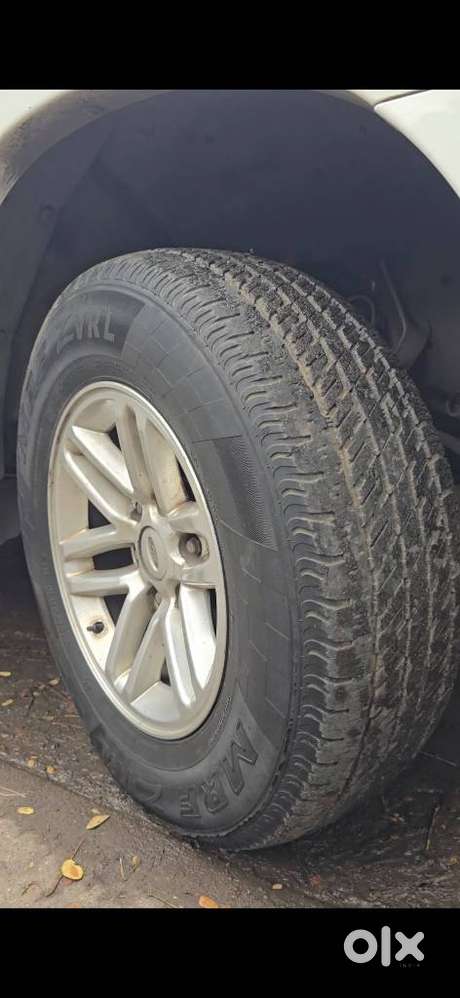 Ford Endeavour 2.2 Trend Mt 4x2, 2011, Diesel