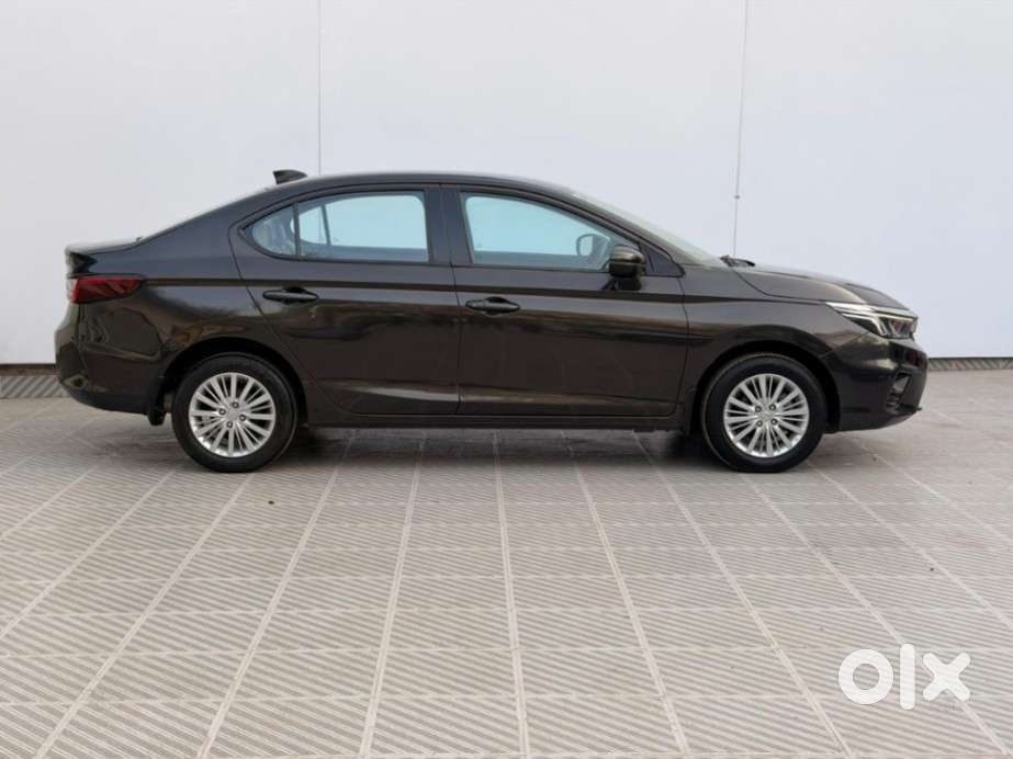 Honda City 1.5 V 5th Gen I-vtec Mt, 2021, Petrol