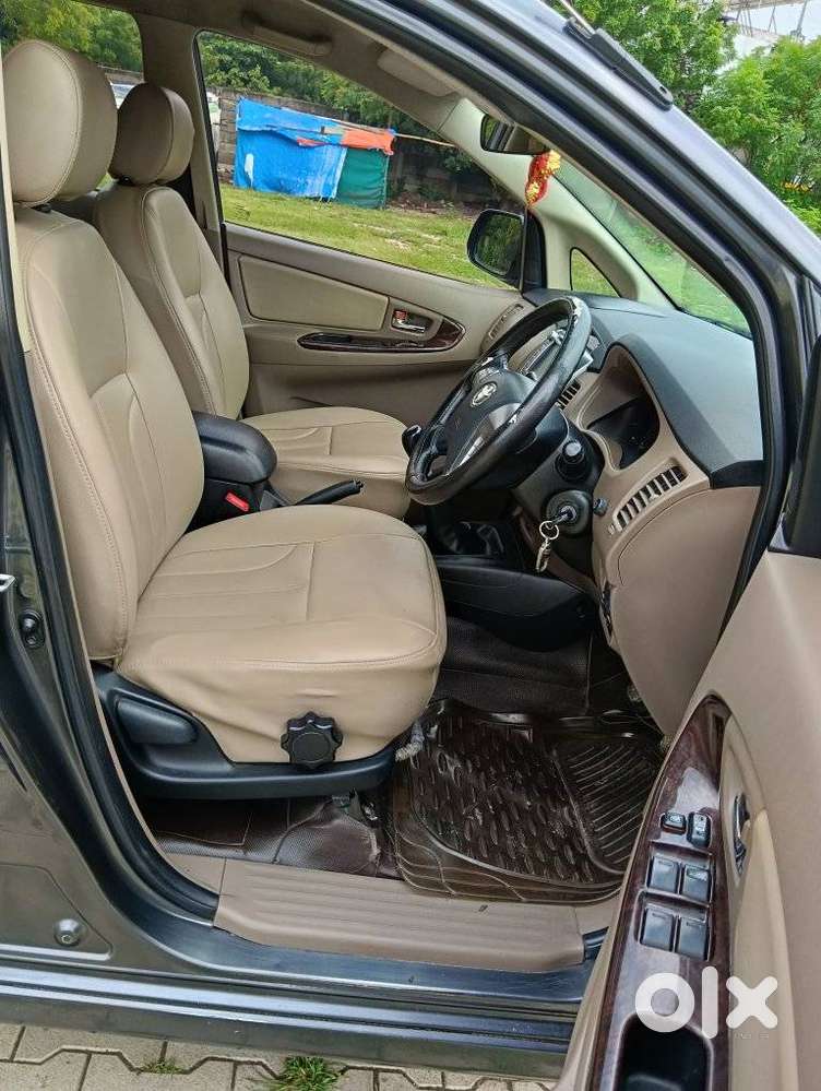 Toyota Innova 2.5 Vx 7 Str, 2016, Diesel