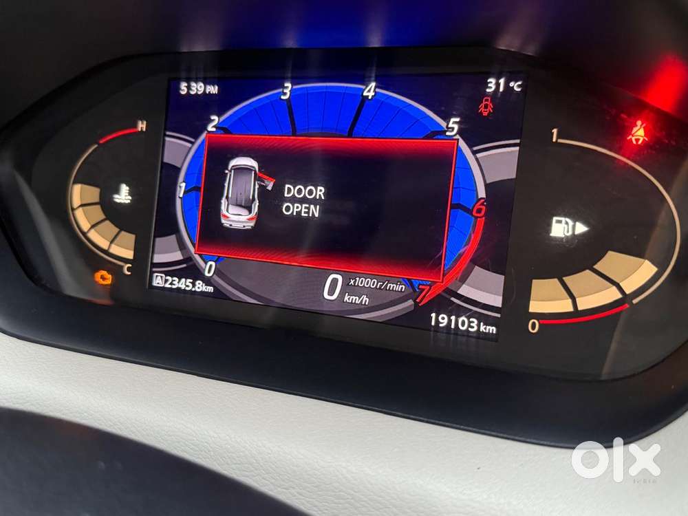 Nissan Magnite, 2022, Petrol