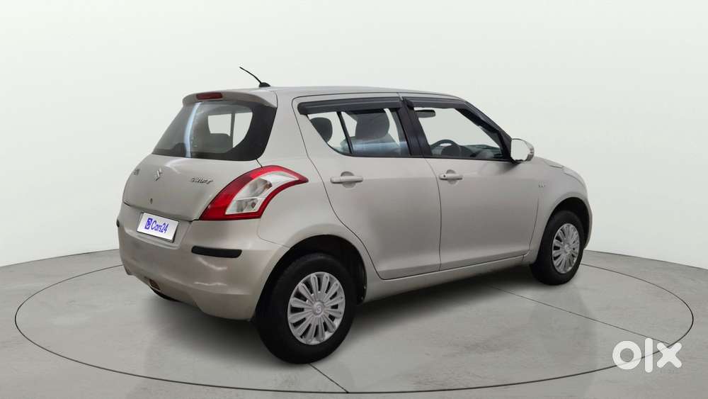 Maruti Suzuki Swift Vxi, 2015, Petrol