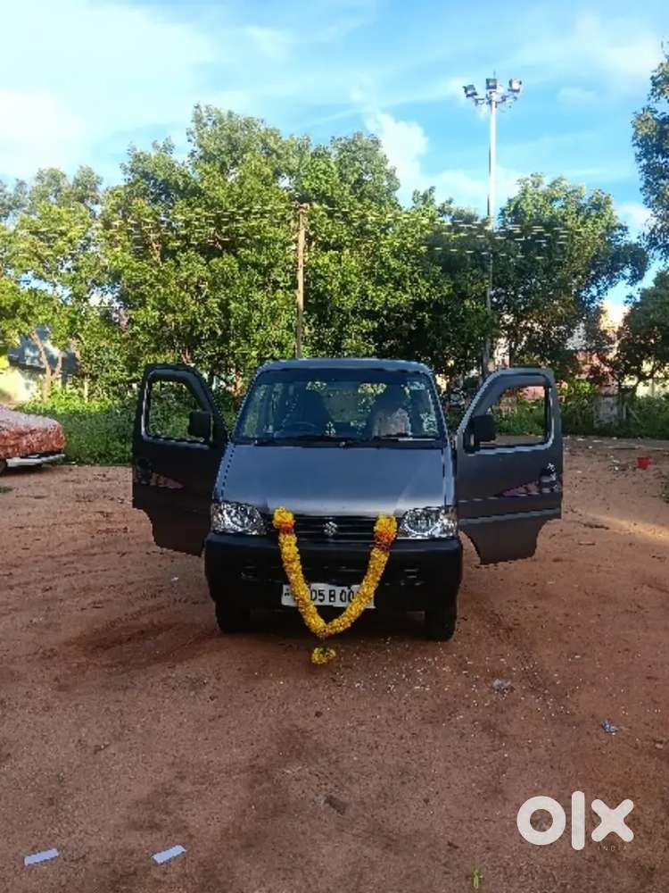 Maruti Suzuki Eeco Smiles Ac 2016
