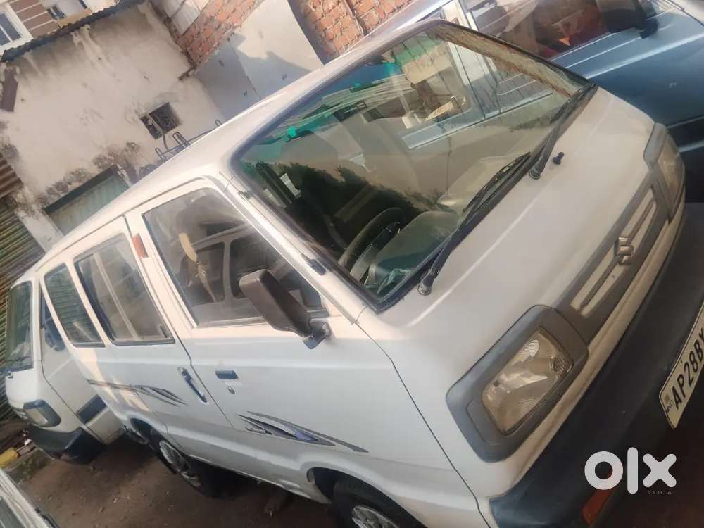 Maruti Suzuki Omni 2013