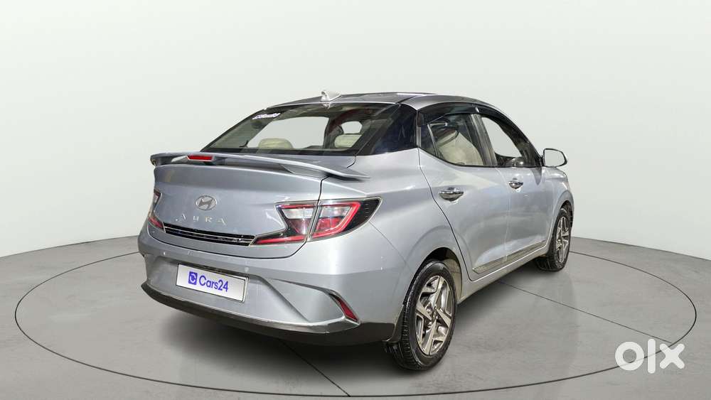 Hyundai Aura Sx (o) Manual, 2023, Petrol