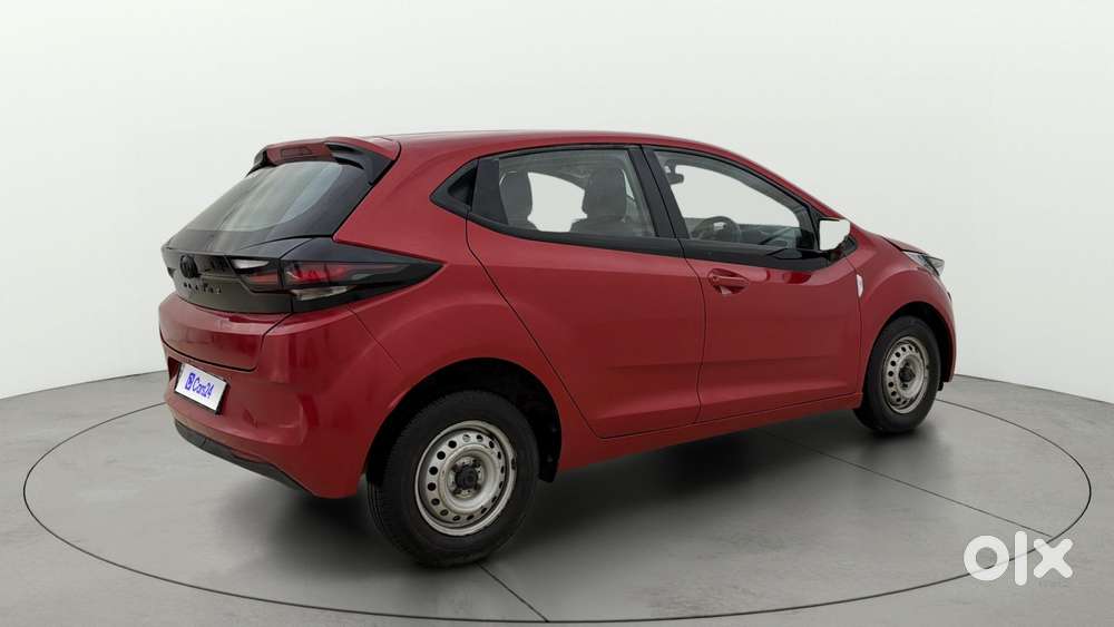 Tata Altroz 1.2 Xe, 2020, Petrol