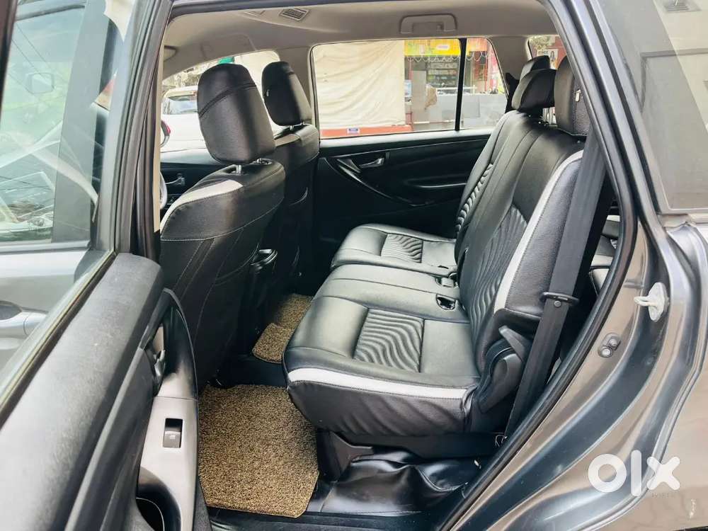 Toyota Innova Crysta 2016 Diesel Manual