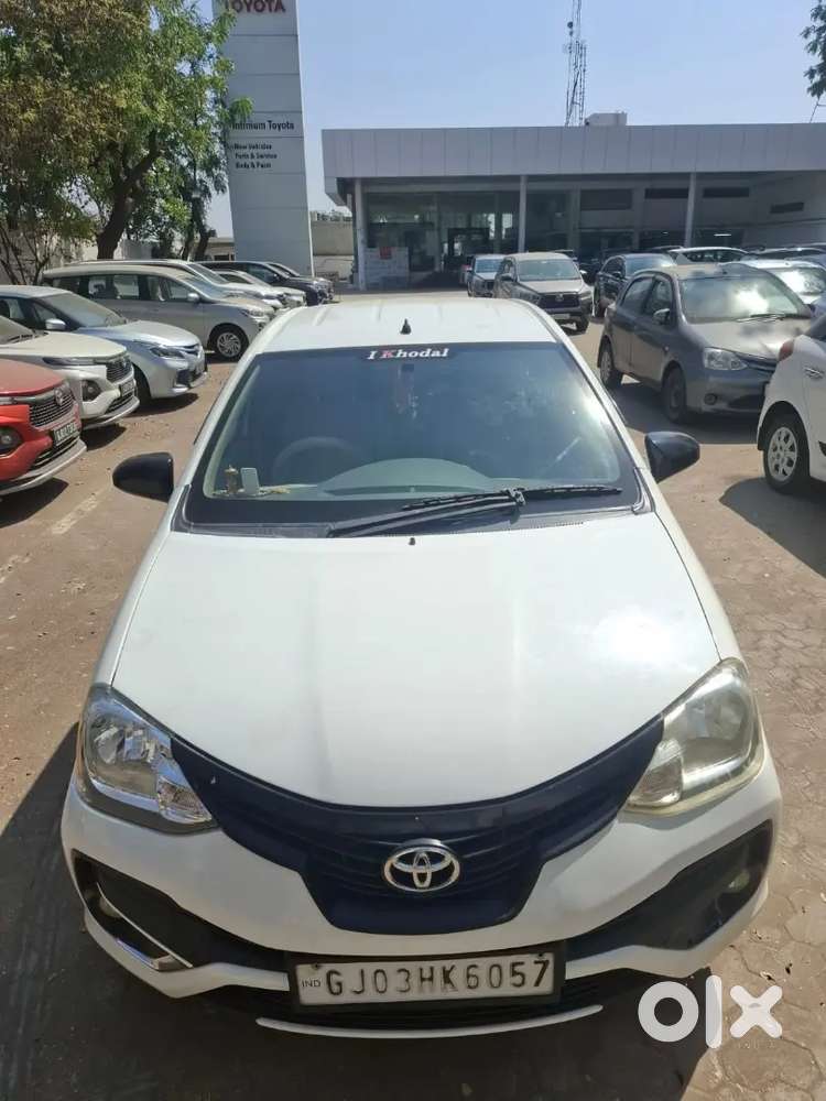 Toyota Etios Liva 2015
