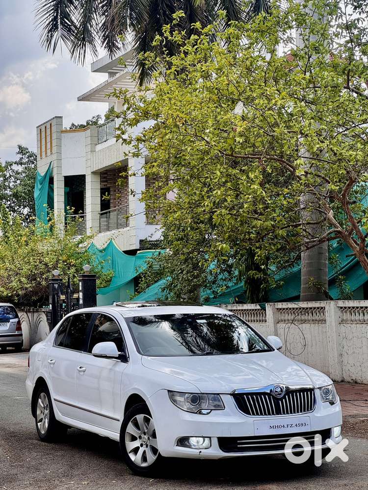 Skoda Superb 1.8 Elegance Tsi At, 2013, Petrol